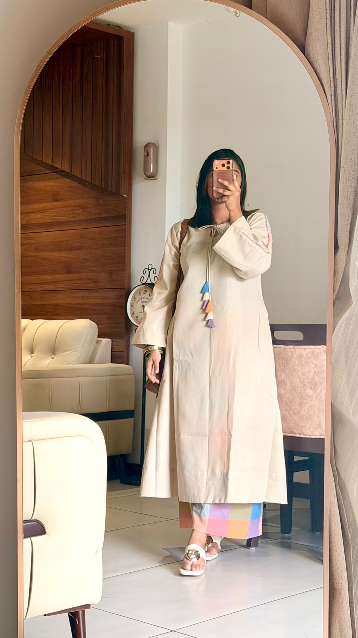 THE GULABI BLACK EDITION