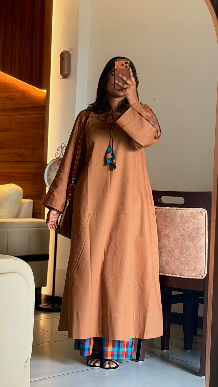 THE GULABI BLACK EDITION